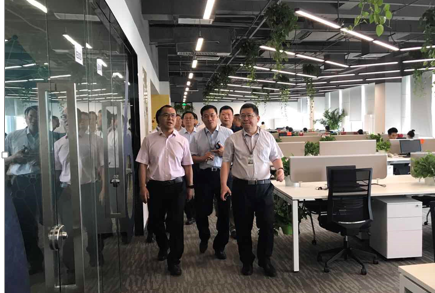 中国电科总经理刘烈宏一行莅临普华基础软件调研