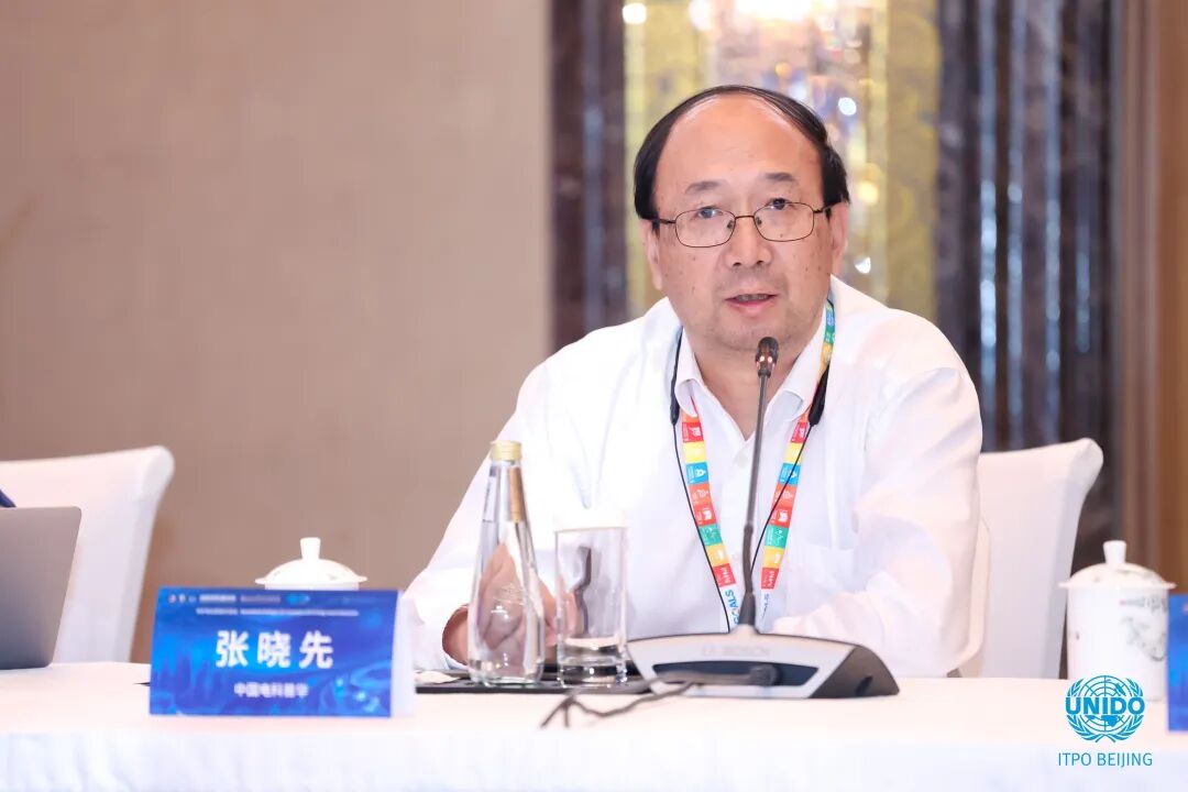 北京CBD论坛年会|开源“小满”筑基AI汽车操作系统新生态